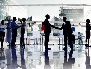 电动观光车、电动看房车与电动老爷车 游乐园管理服务的创新驱动与整合实践